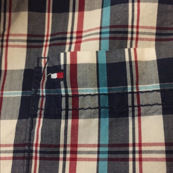 Tommy Hilfiger button down 12/14 - Picture 2 of 5